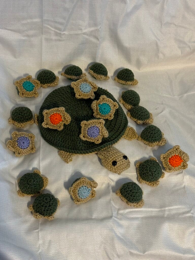 CROCHET TURTLE MEMORY GAME