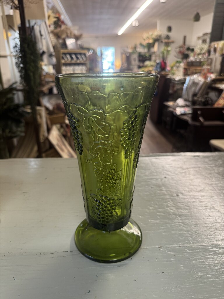 VINTAGE PRESSED-GLASS PEDESTAL VASE WITH GRAPE-AND-LEAF PATTERN