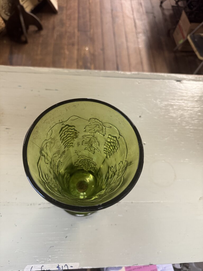 VINTAGE PRESSED-GLASS PEDESTAL VASE WITH GRAPE-AND-LEAF PATTERN