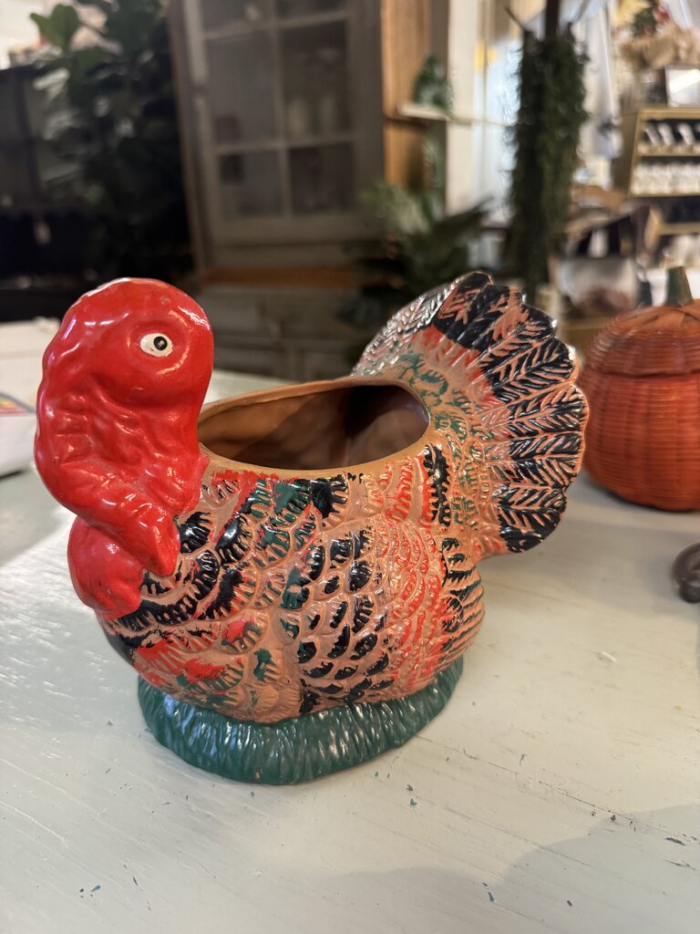 VINTAGE TURKEY PLANTER