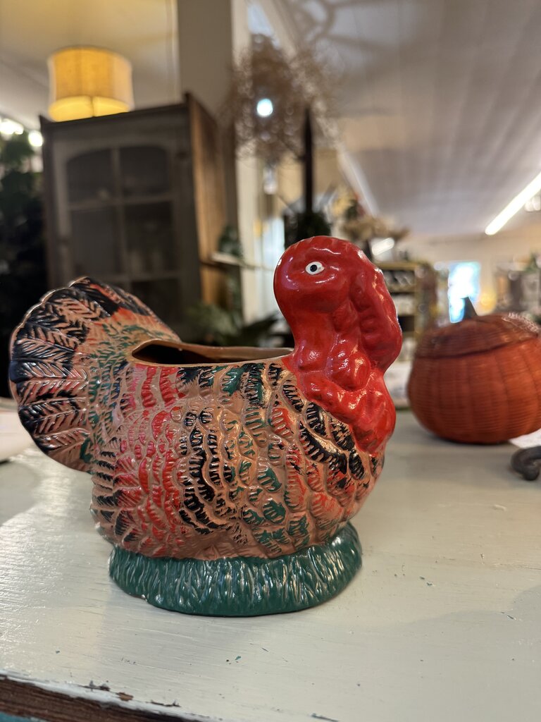 VINTAGE TURKEY PLANTER