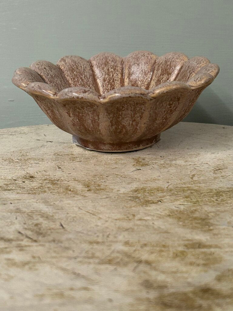 STONEWARE FLOWER BOWL BROWN