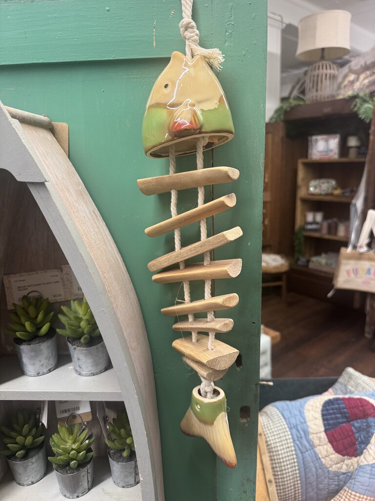 HANGING FISH DECOR