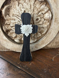 WOOD & METAL CROSS BLK WITH HEART