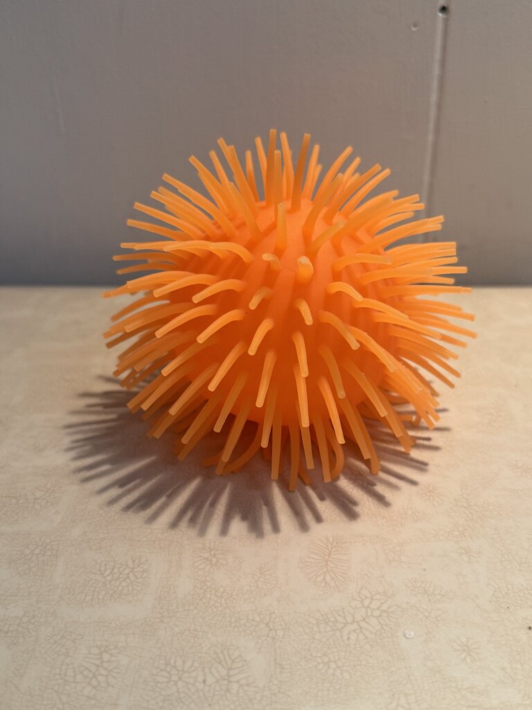 LIGHT UP BALLS
