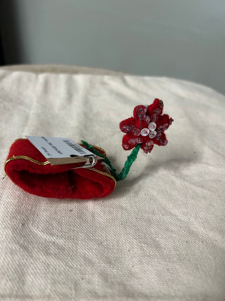 VINTAGE FELT NAPKINS RINGS