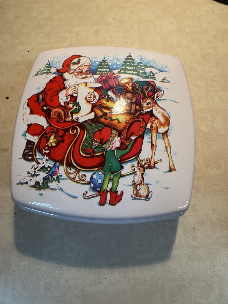 VINTAGE CHRISTMAS COOKIE CARRIER