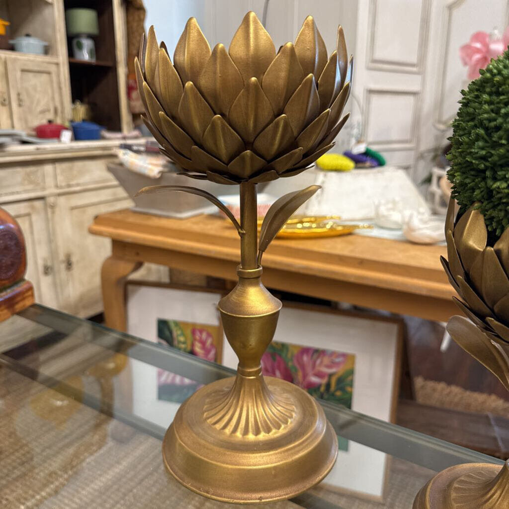 1SM & 1 LRG ARTICHOKE CANDLE HOLDER