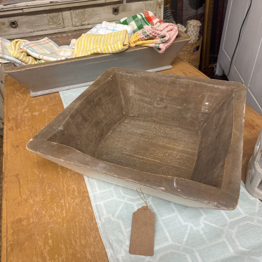 SQUARE BOWL