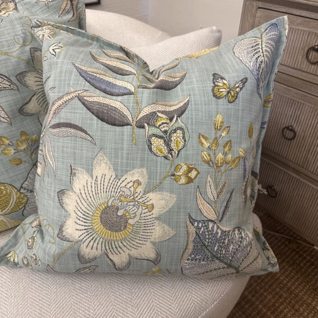 BLUE & GOLD PILLOWS PAIR