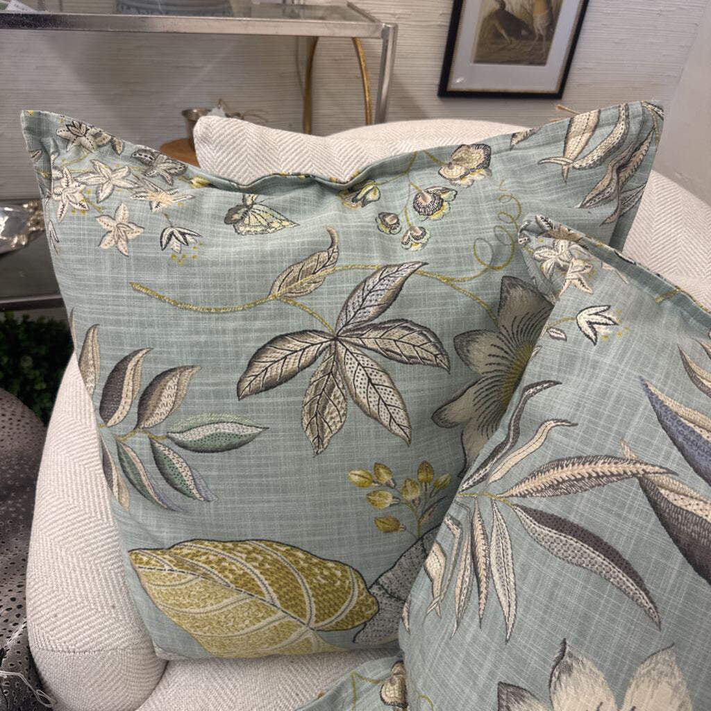 BLUE & GOLD PILLOWS PAIR