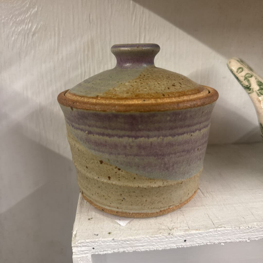 VINTAGE POTTERY JAR WITH LID