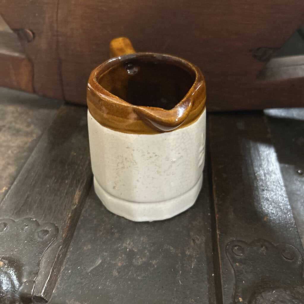 MEASURING CUP 1/2 CUP