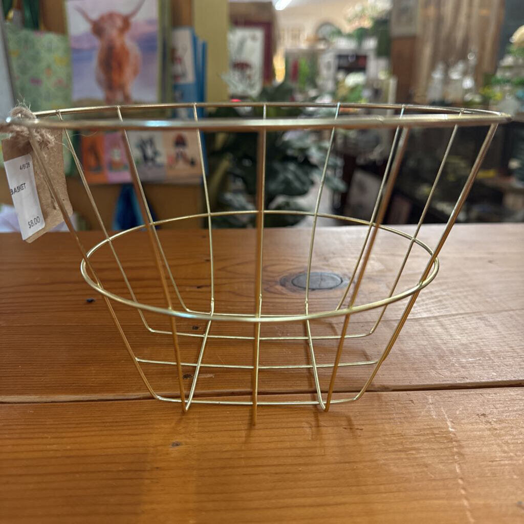 GOLD METAL BASKET