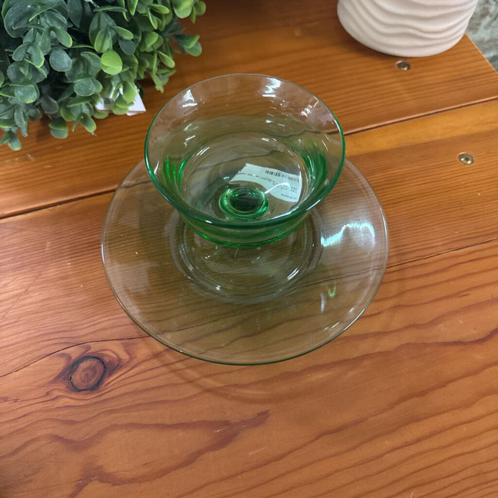 VINTAGE GREEN DESSERT BOWL