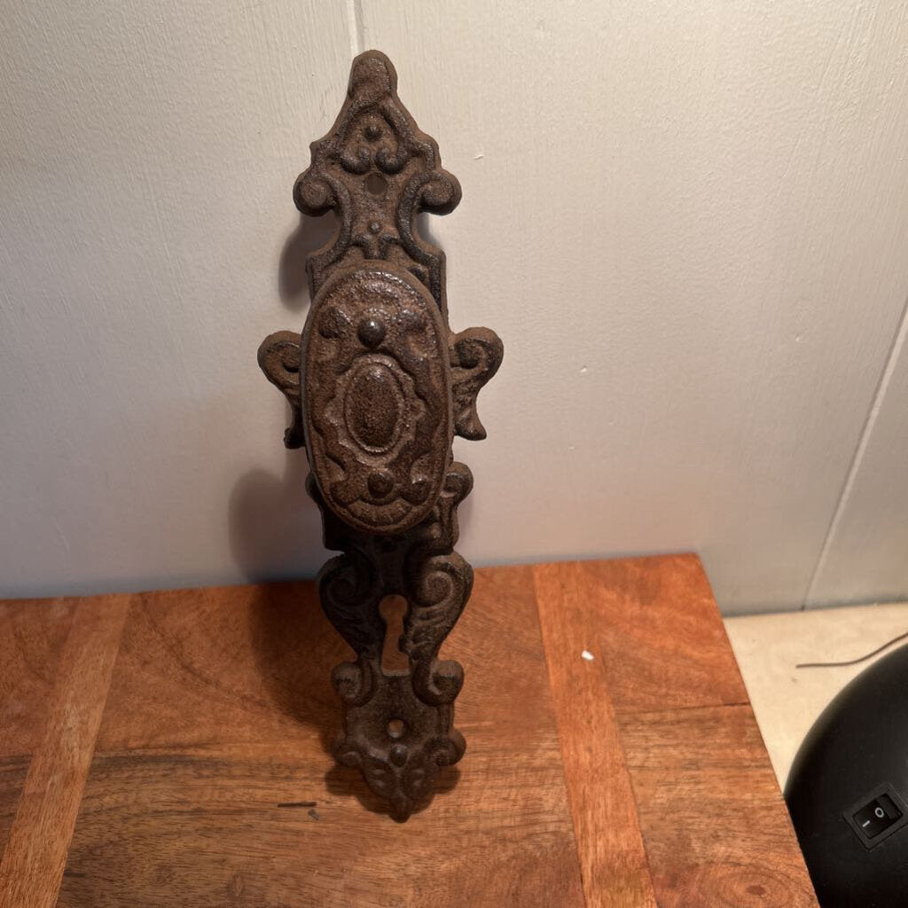 CAST IRON DOOR KNOB