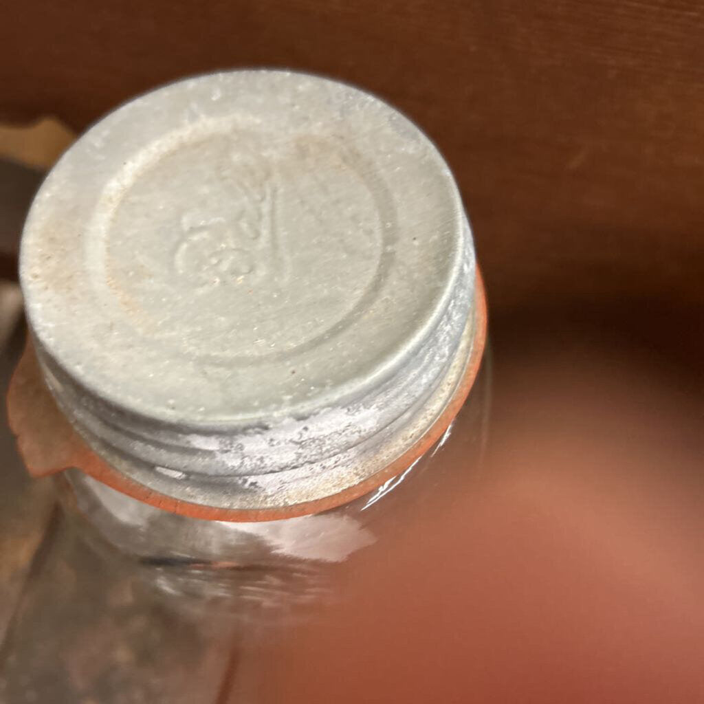 ATLAS MASON GLASS CANNING JAR WITH LID