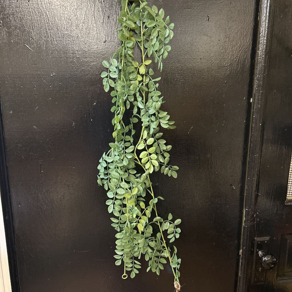 REAL FEEL NANDINA LEAVES GARLAND