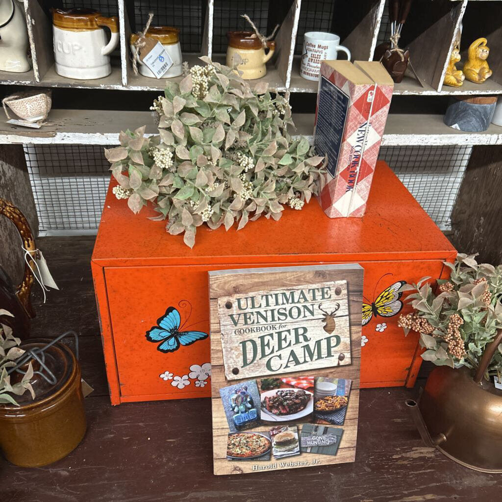 ULTIMATE VENISON COOKBOOK FOR DEER CAMP
