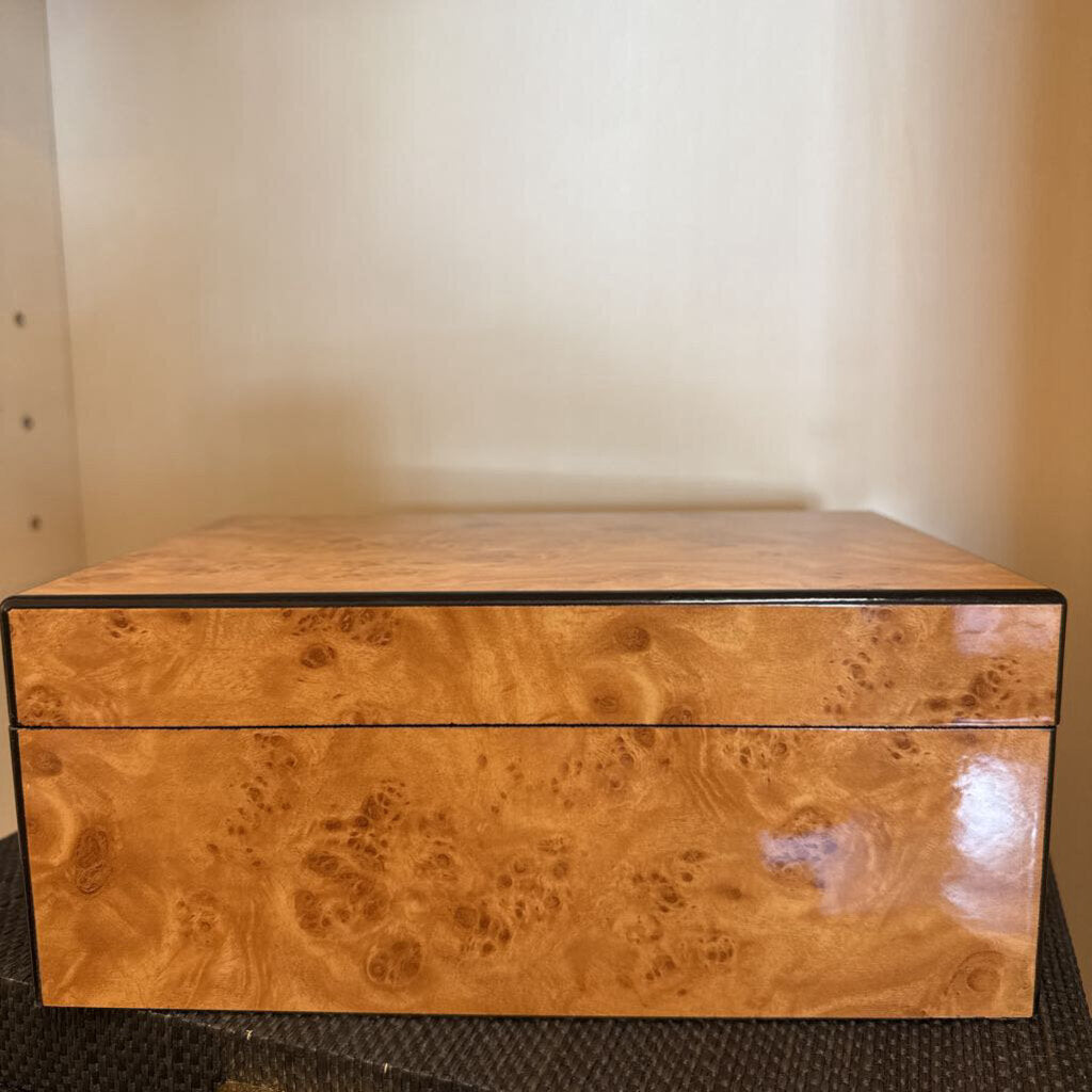 Burlwood Box