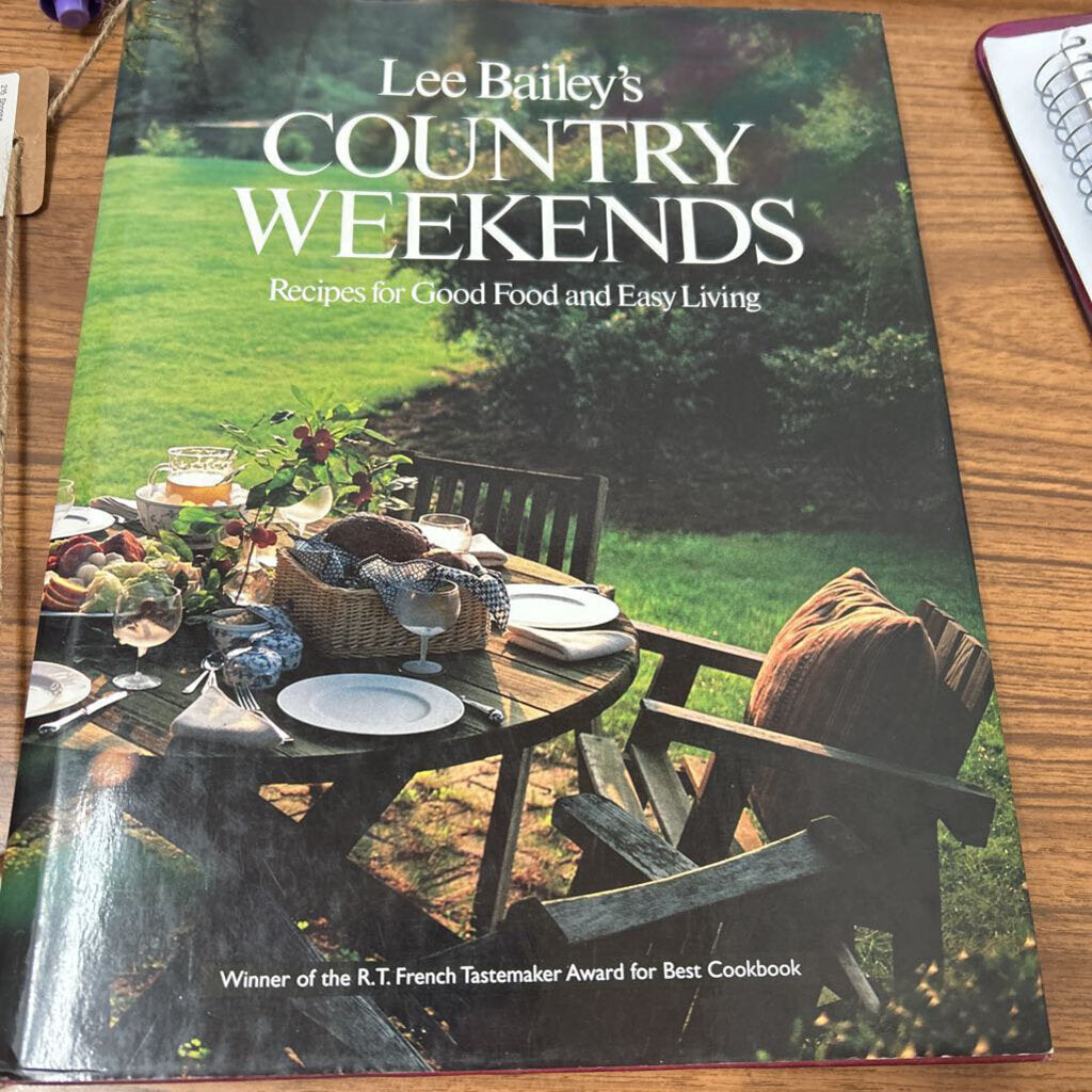 LEE BAILEYS COUNTRY WEEKENDS