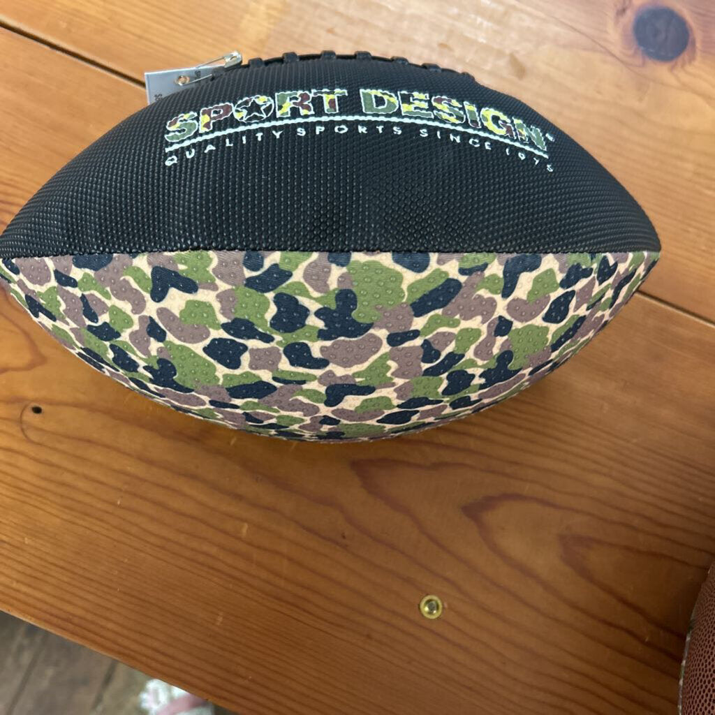 FOOTBALL CAMO SPORT DESIGN