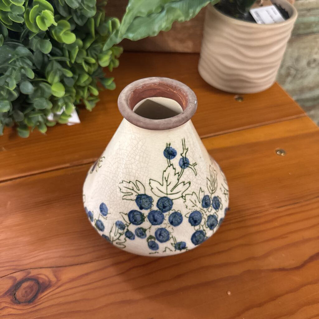 BLUEBERRY TEARDROP BUD VASE
