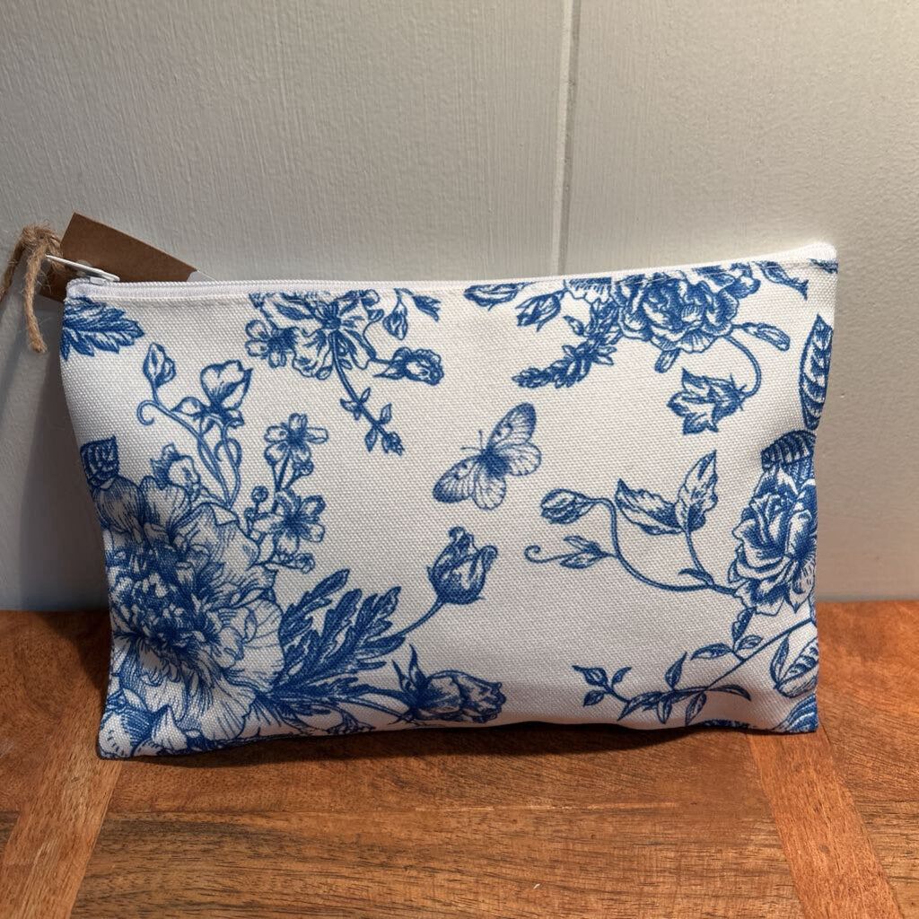 BLUE AND WHITE PRINT MAKEUP\ ANYTHIG BAG