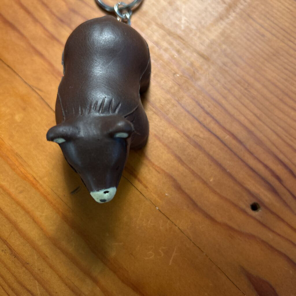 VINTAGE BEAR KEYCHAIN