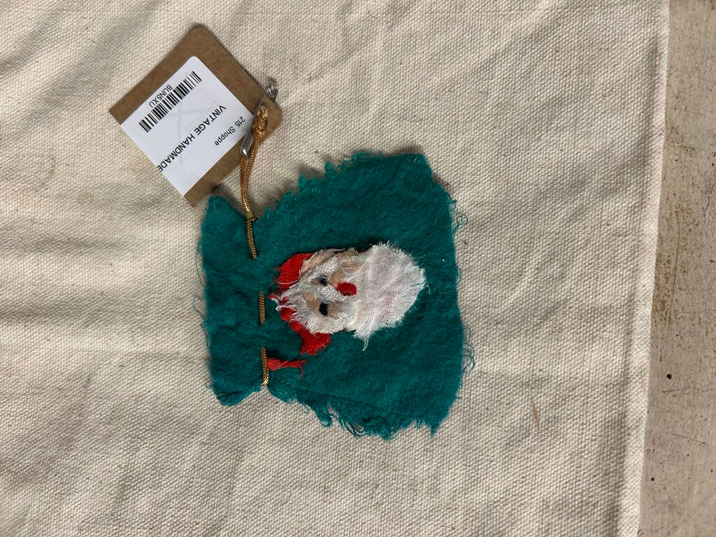 VINTAGE HANDMADE FELT BAGS