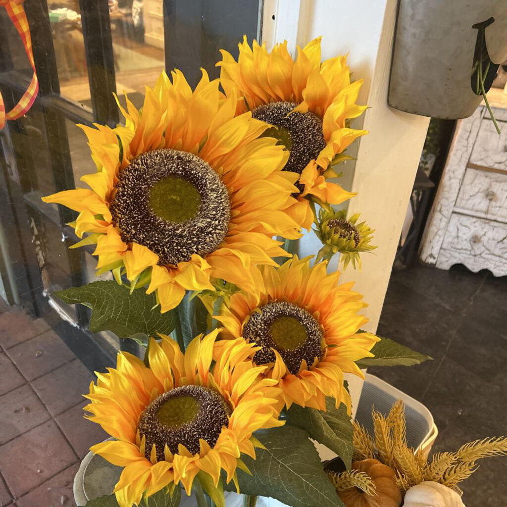 SUNFLOWER STEM WITH THREE BLOOMS