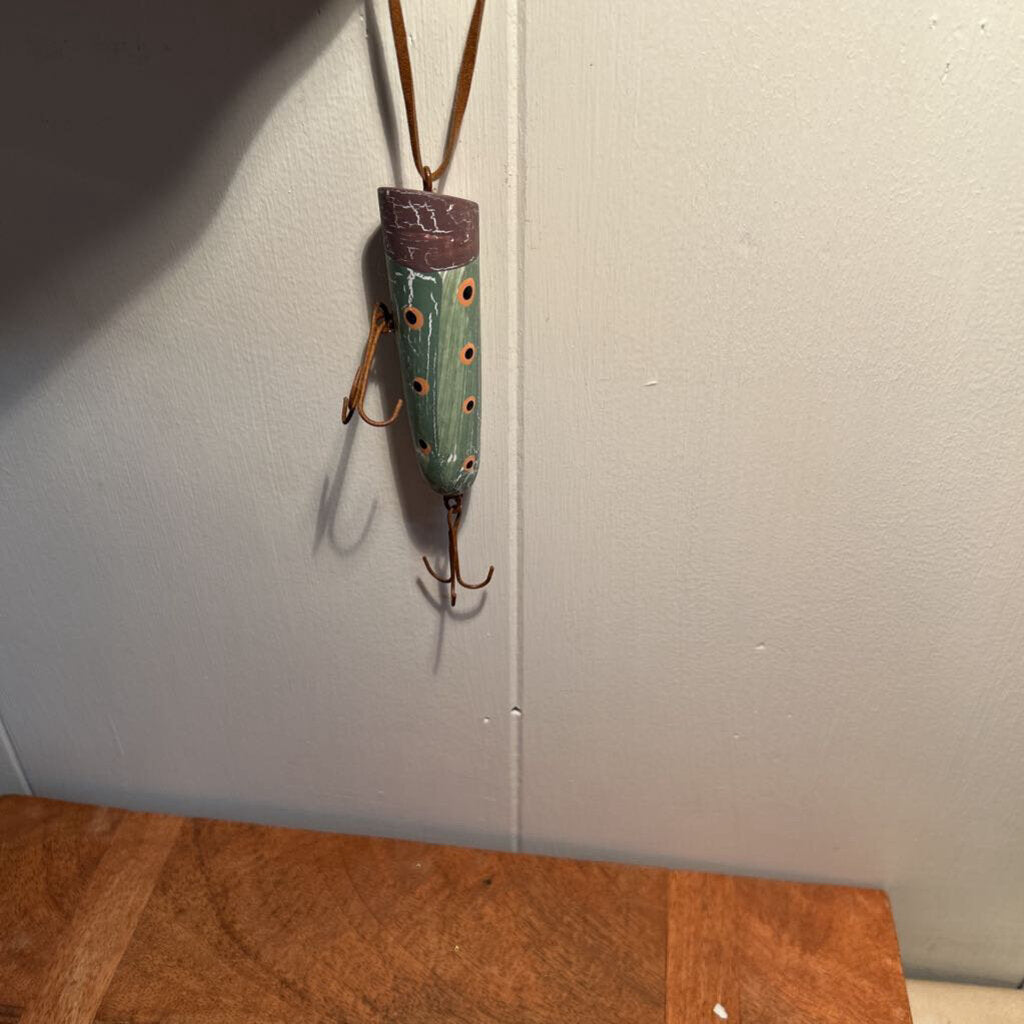 LURE ORNAMENT GREEN/PURPLE