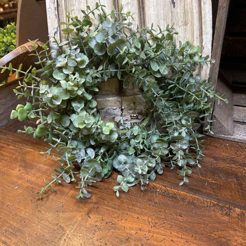 EUCALYPTUS CANDLE RING