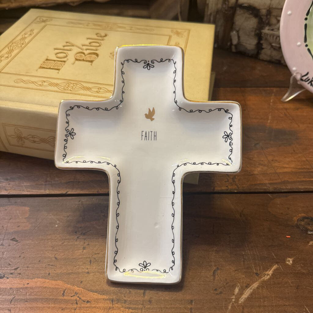 FAITH CROSS TRINKET DISH