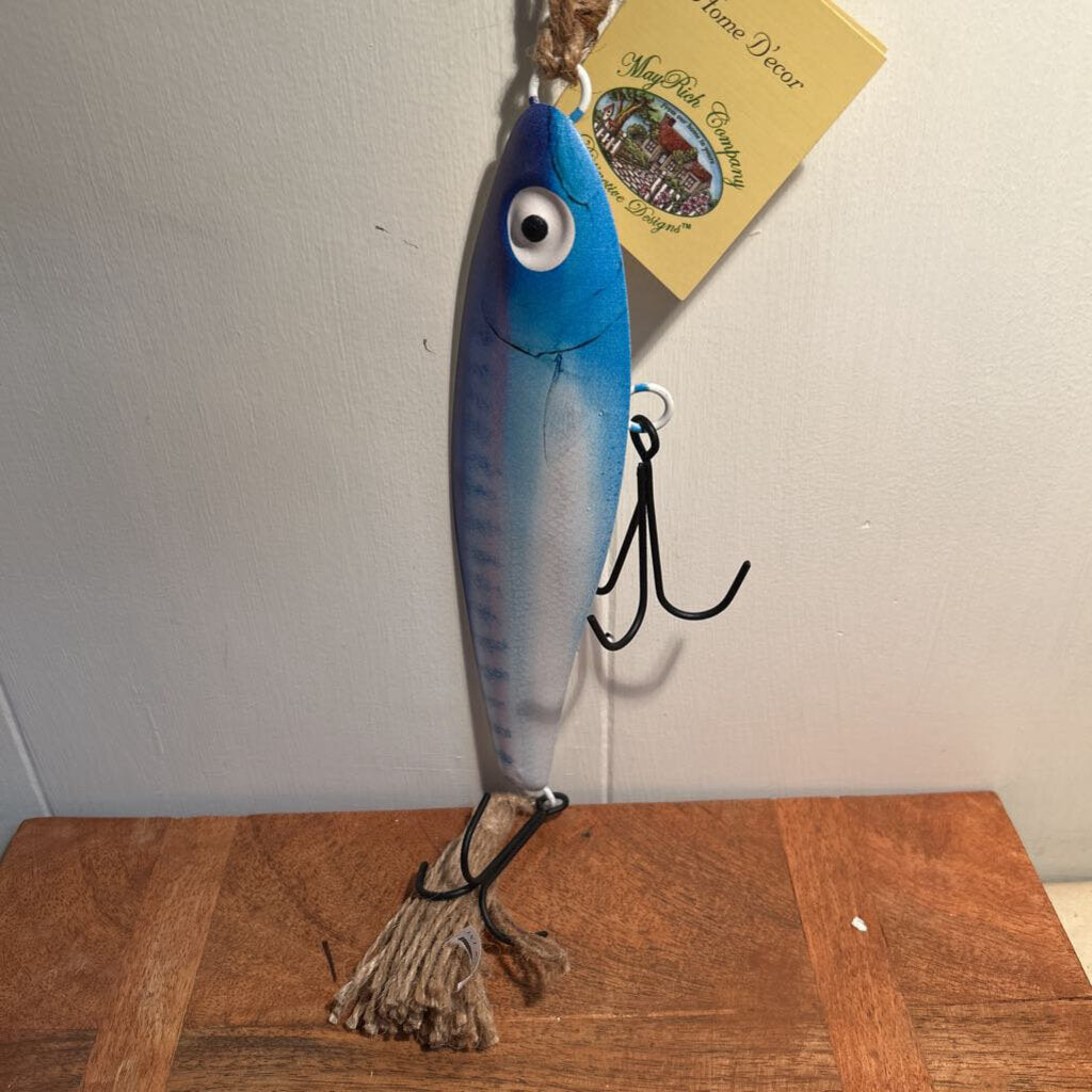 PINK/BLUE/PURPLE METAL FISH