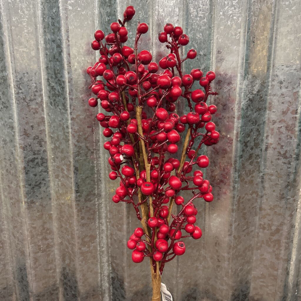 RED BERRY PICK 15.5"