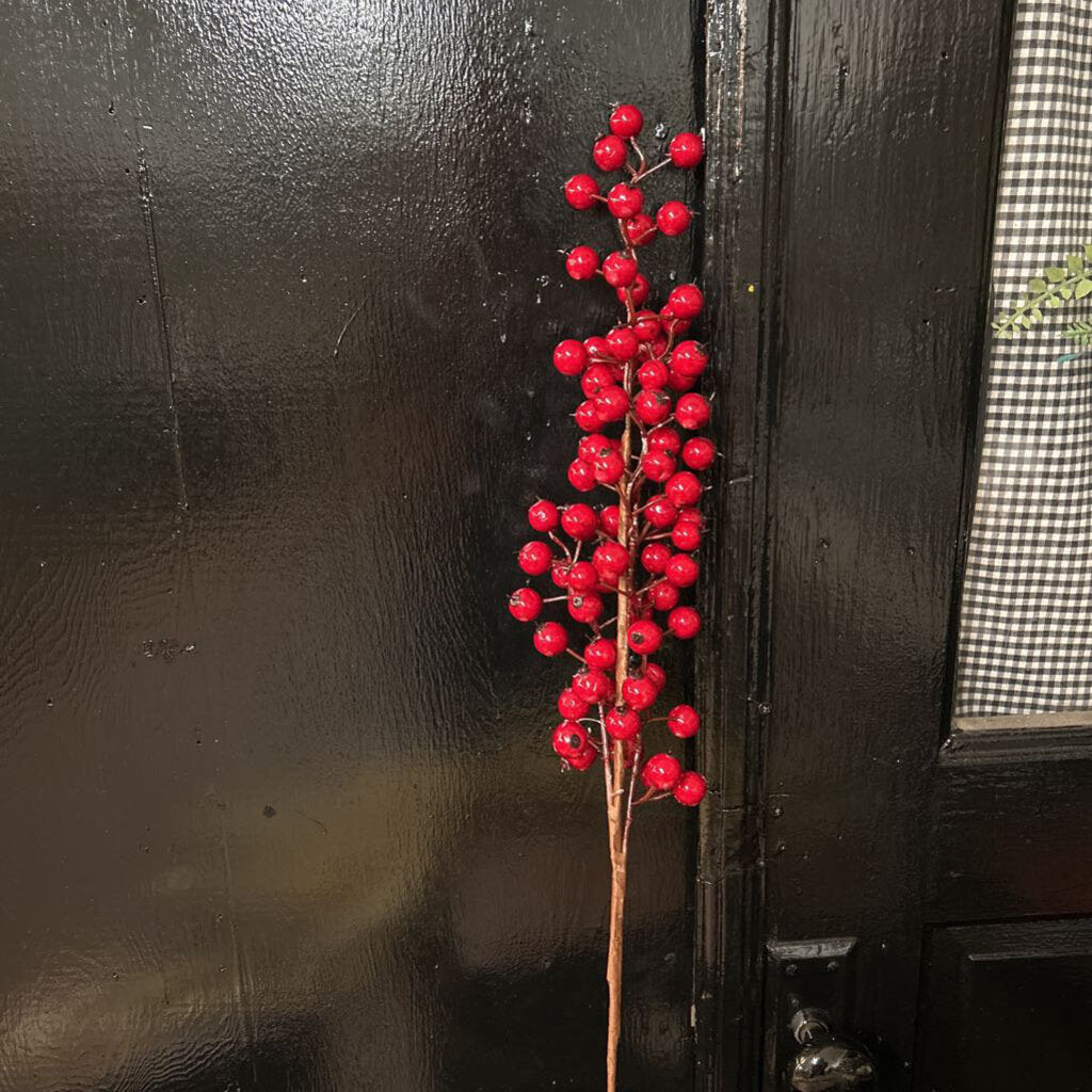 RED BERRY PICK 25"
