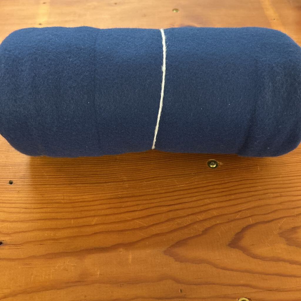 NAVY BLUE FLEECE THROW 50"X60"
