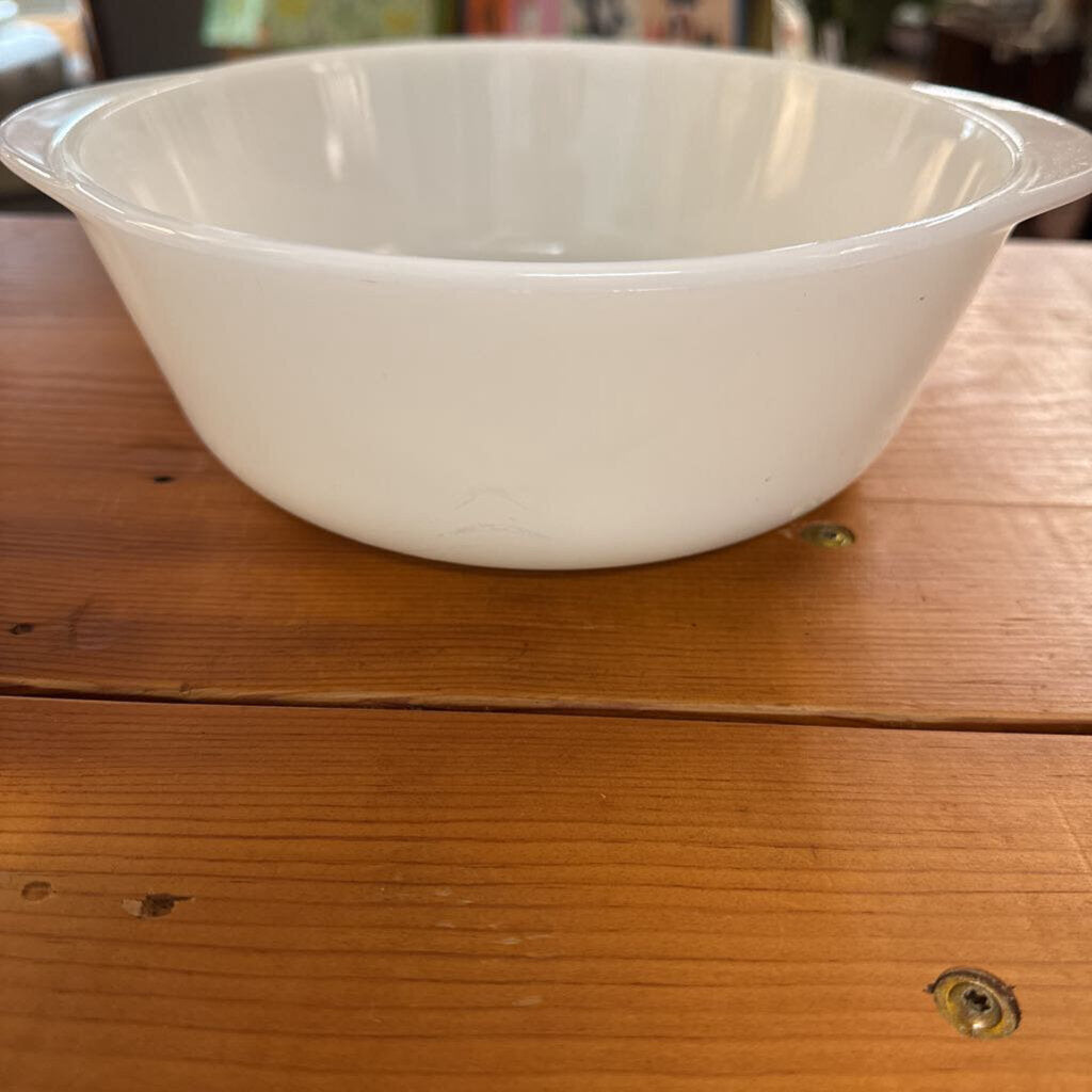 GLASBAKE MILK GLASS