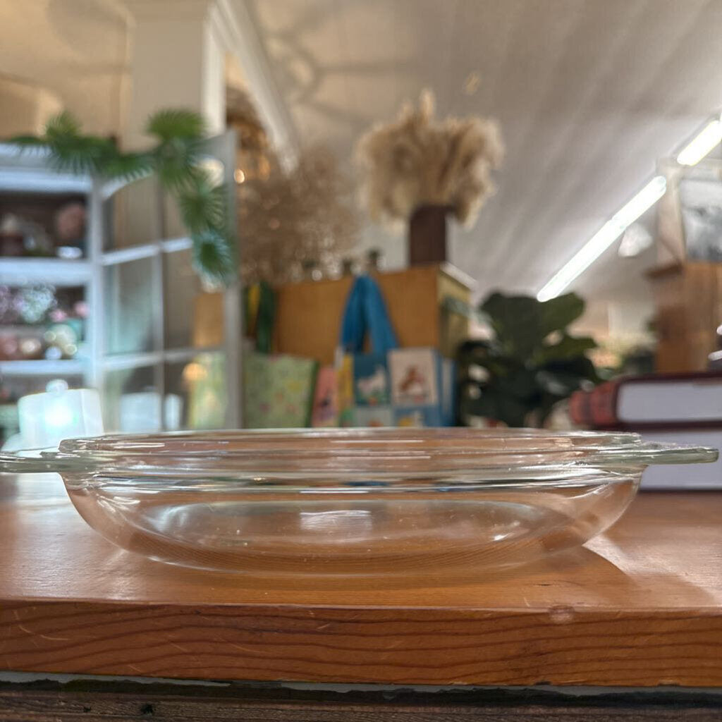 LARGE VINTAGE CLEAR PRESSED GLASS SERVING BOWL