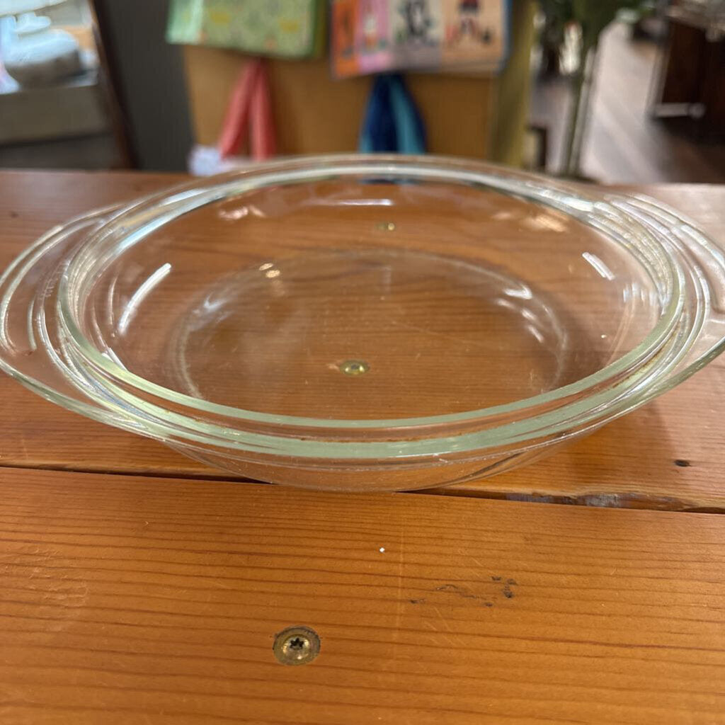 VINTAGE PYREX DISH