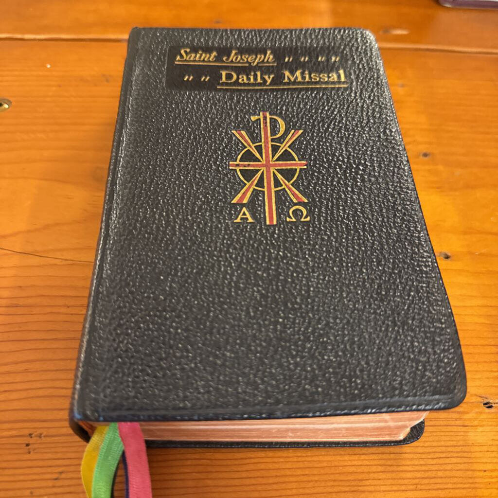 VINTAGE SAINT JOSEPH DAILY MISSAL