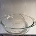 VINTAGE CLEAR PYREX CINDERELLA MIXING BOWL