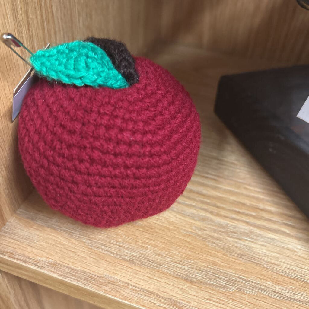 CROCHET APPLE
