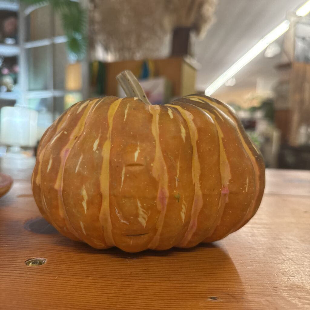 ARTIFICAL PUMPKIN