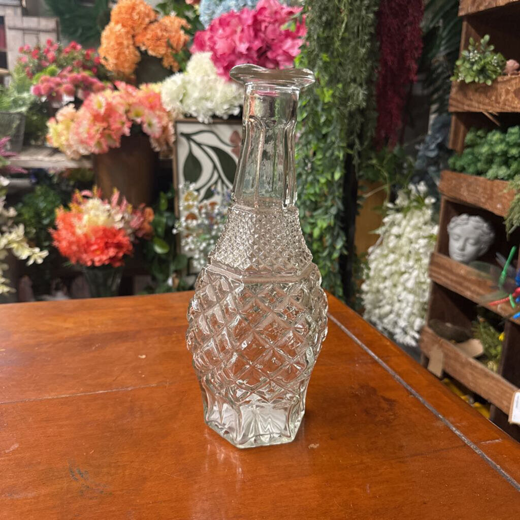 WEXFORD PATTERN GLASS DECANTER NO TOPPER