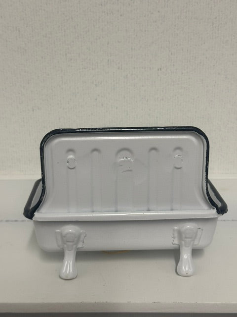 METAL SINK SOAP DISH WITH FAUCET WHITE AND BLACK
